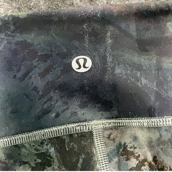 Lululemon like new leggings - Picture 2 of 3